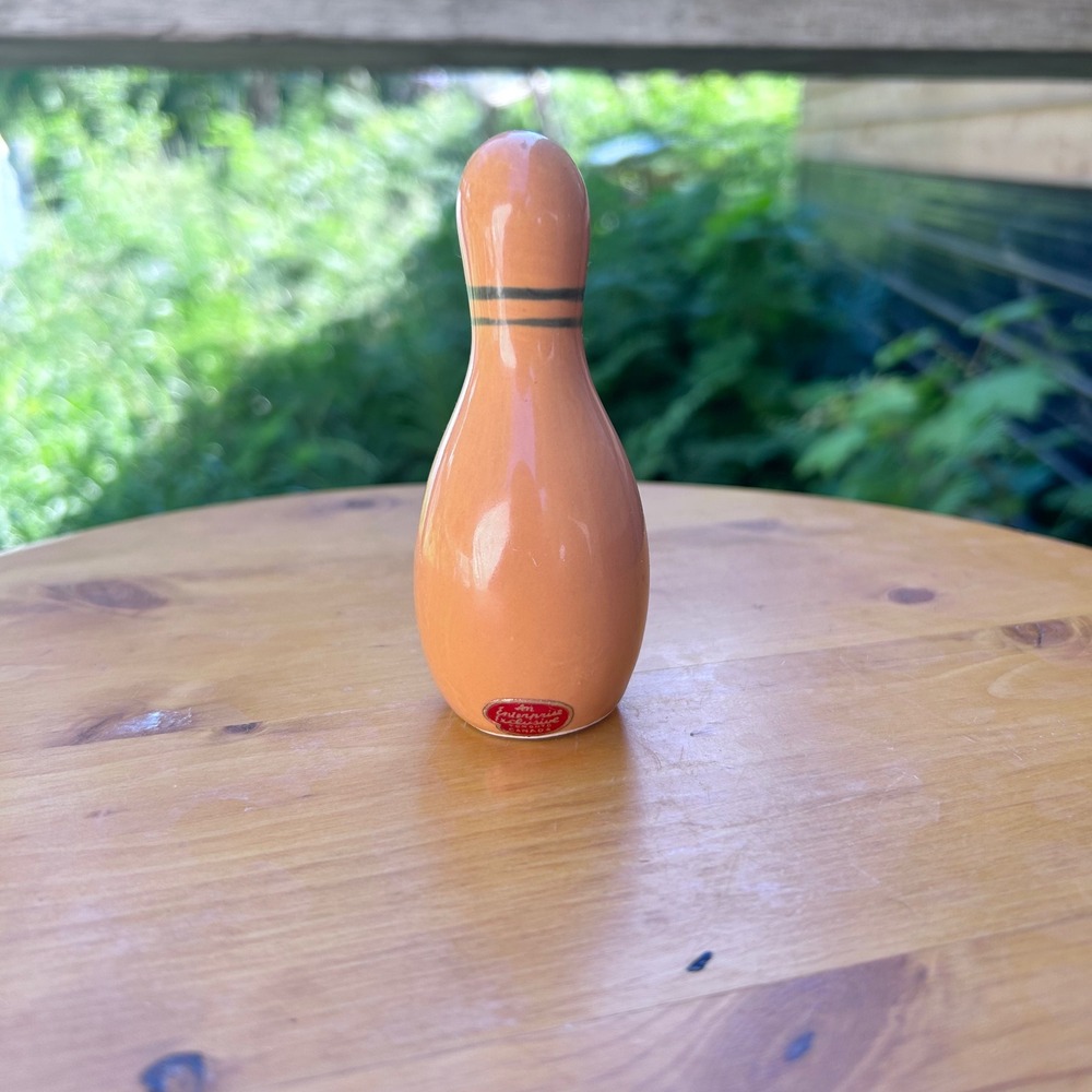 Vintage Bowling Pin Shaker Orange Ceramic Kitsch MCM Japan Enterprise Exclusive‎